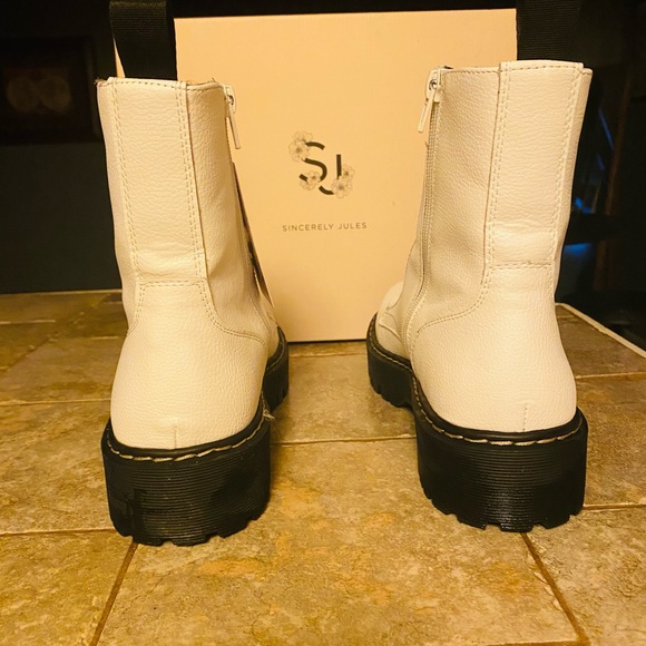 SOLD - Picture 5 of 5